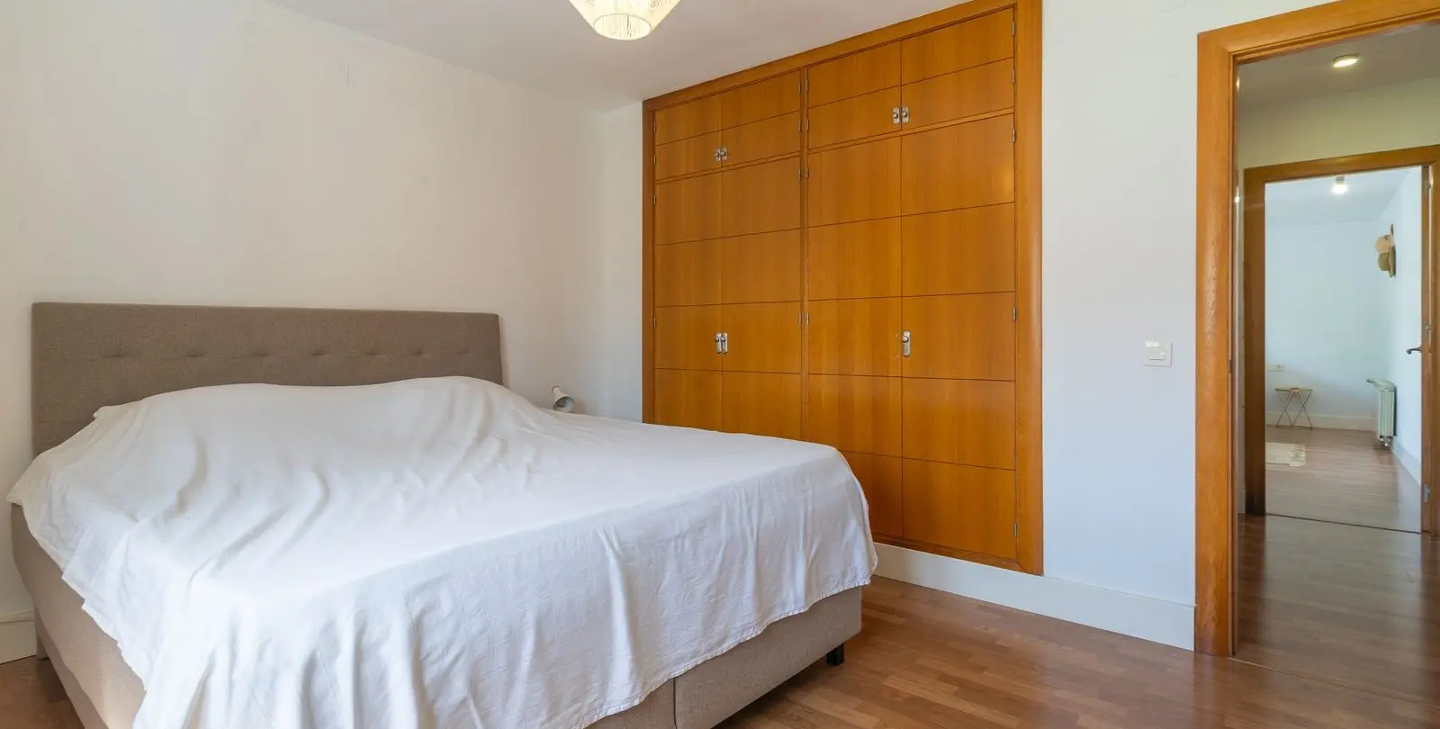 Sale of penthouse duplex in La Carihuela 29