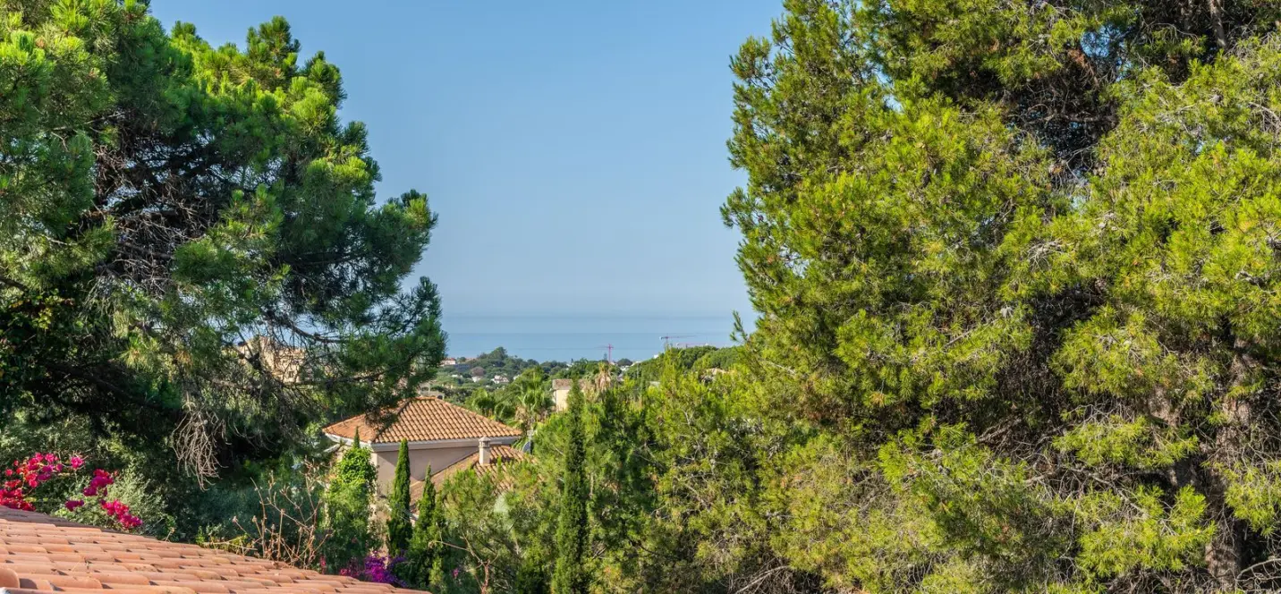 Venta de villa independiente en Elviria 1