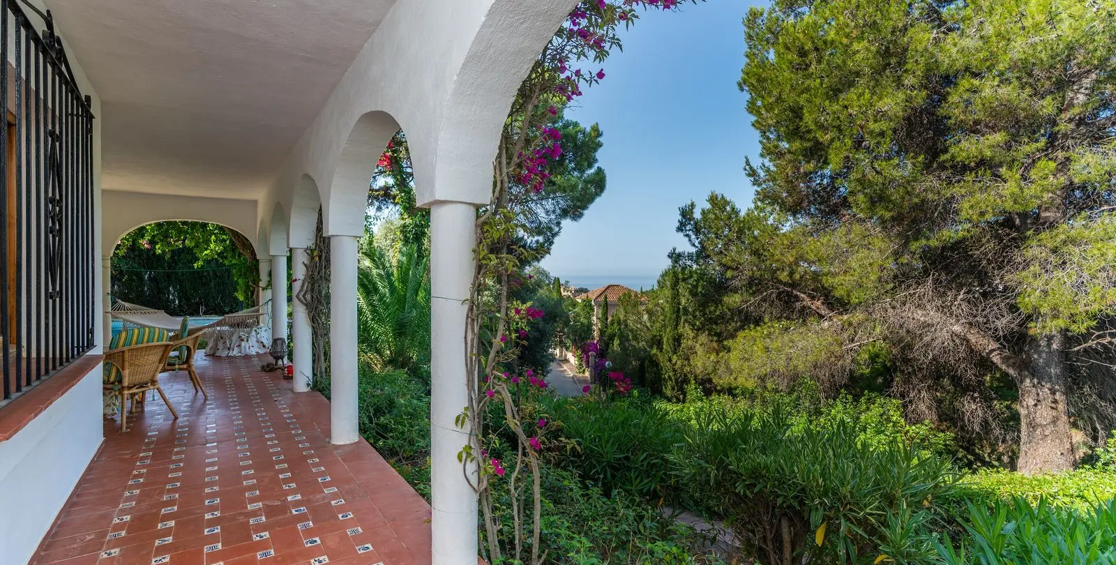 Venta de villa independiente en Elviria 19