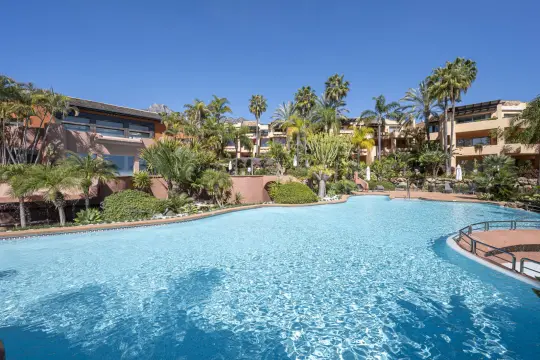 Image 1 thumb