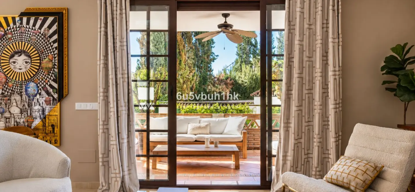 Venta de villa independiente en San Pedro de Alcántara 3