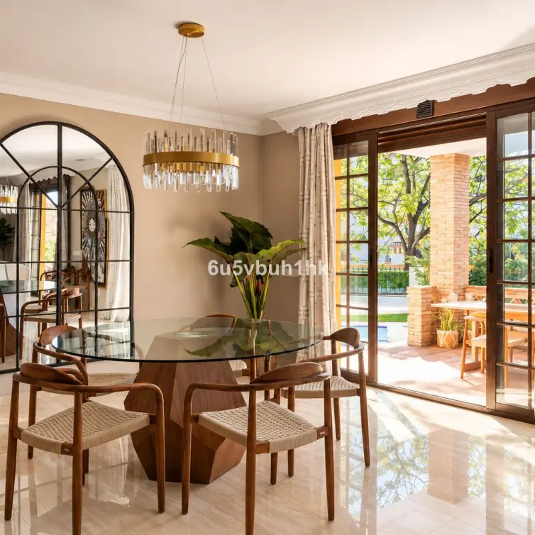 Venta de villa independiente en San Pedro de Alcántara