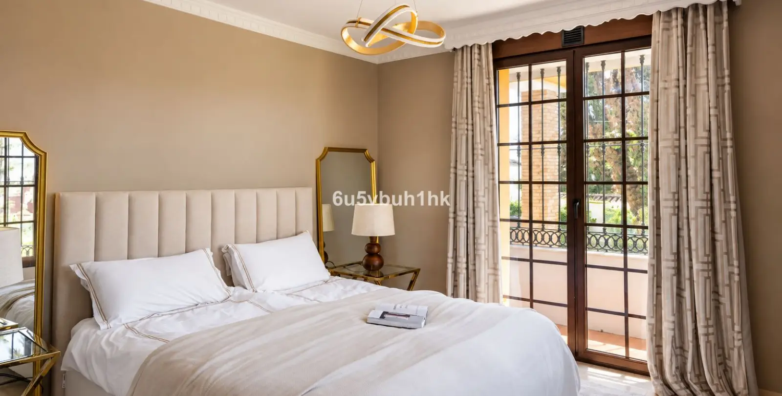 Venta de villa independiente en San Pedro de Alcántara 11