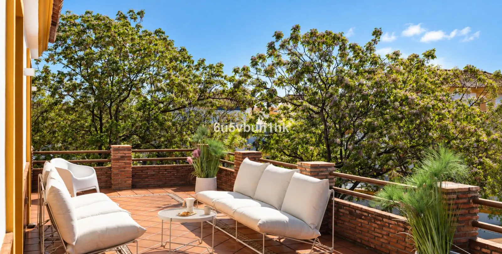 Venta de villa independiente en San Pedro de Alcántara 27