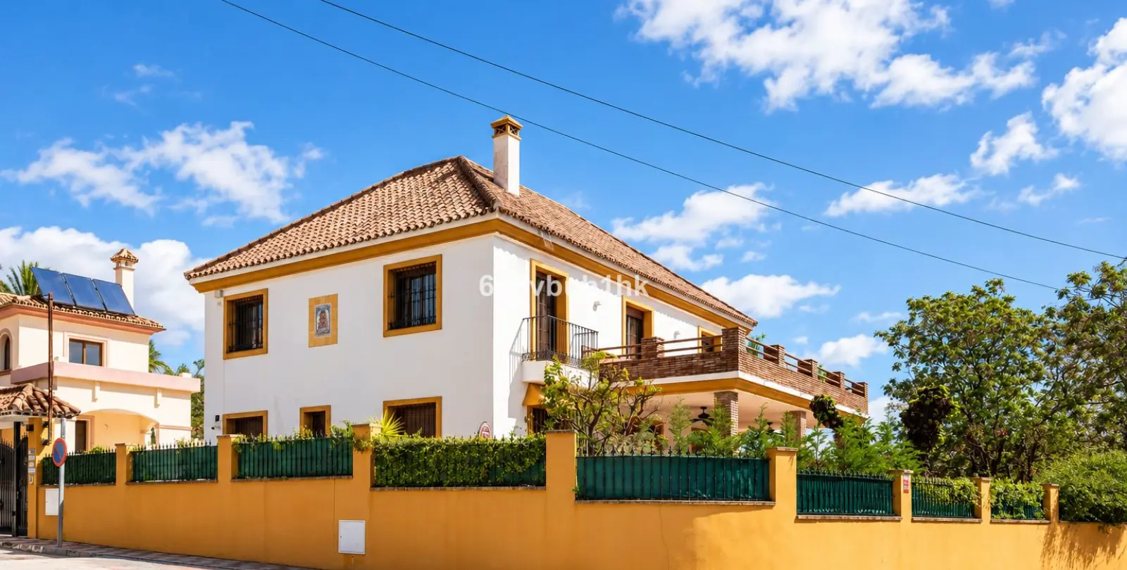 Venta de villa independiente en San Pedro de Alcántara 46