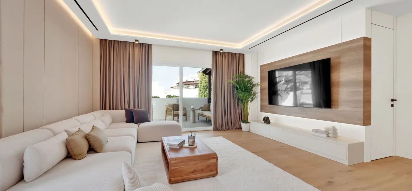 Venta de apartamento en planta media en Nagüeles 1