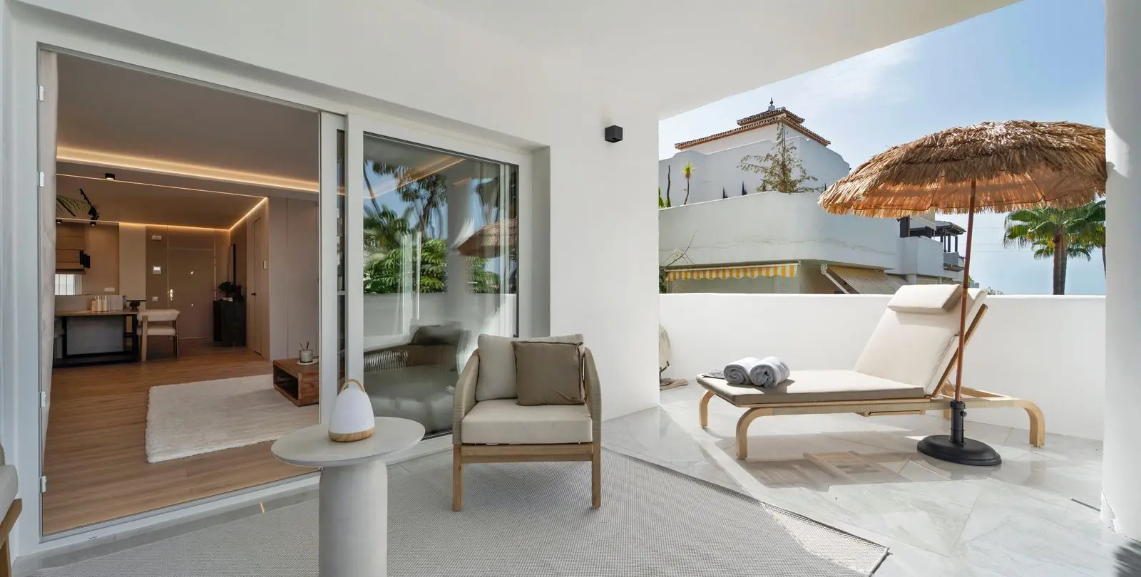 Venta de apartamento en planta media en Nagüeles 7