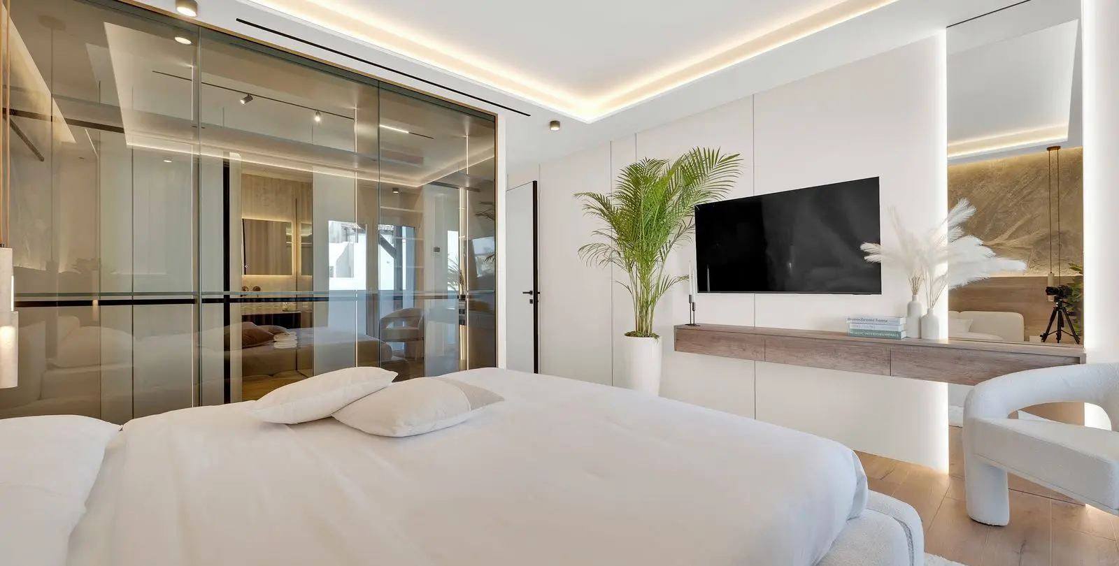 Venta de apartamento en planta media en Nagüeles 9