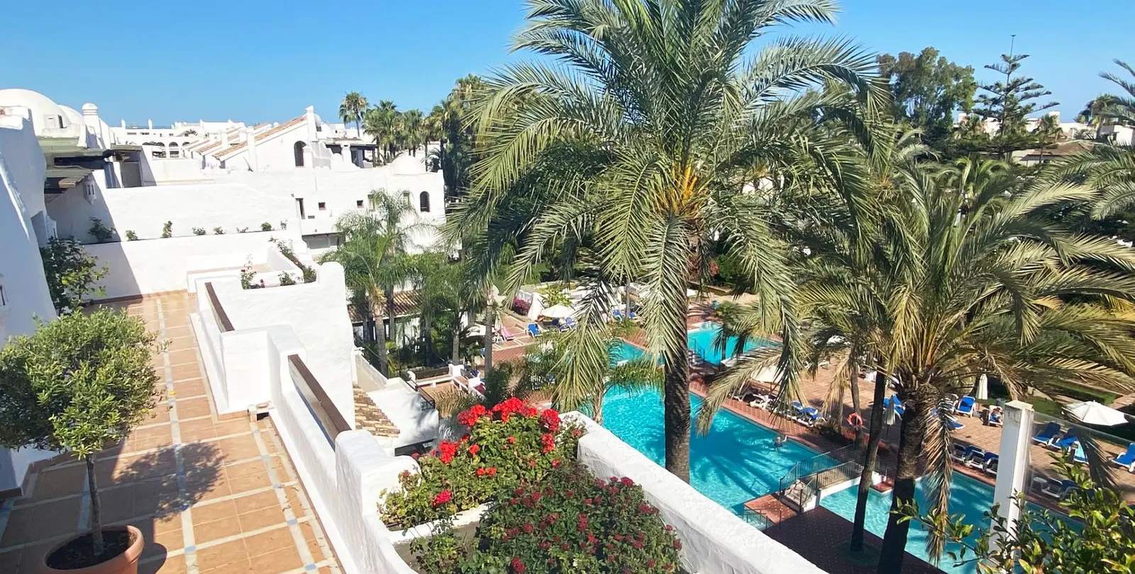 Venta de ático dúplex en Puerto Banús 3