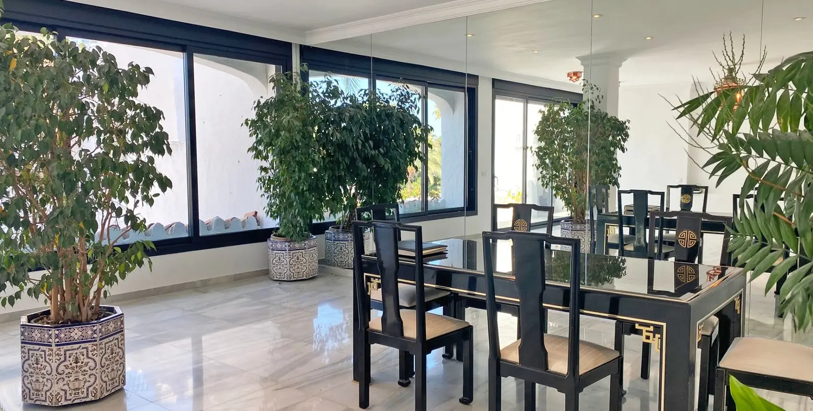 Venta de ático dúplex en Puerto Banús 11