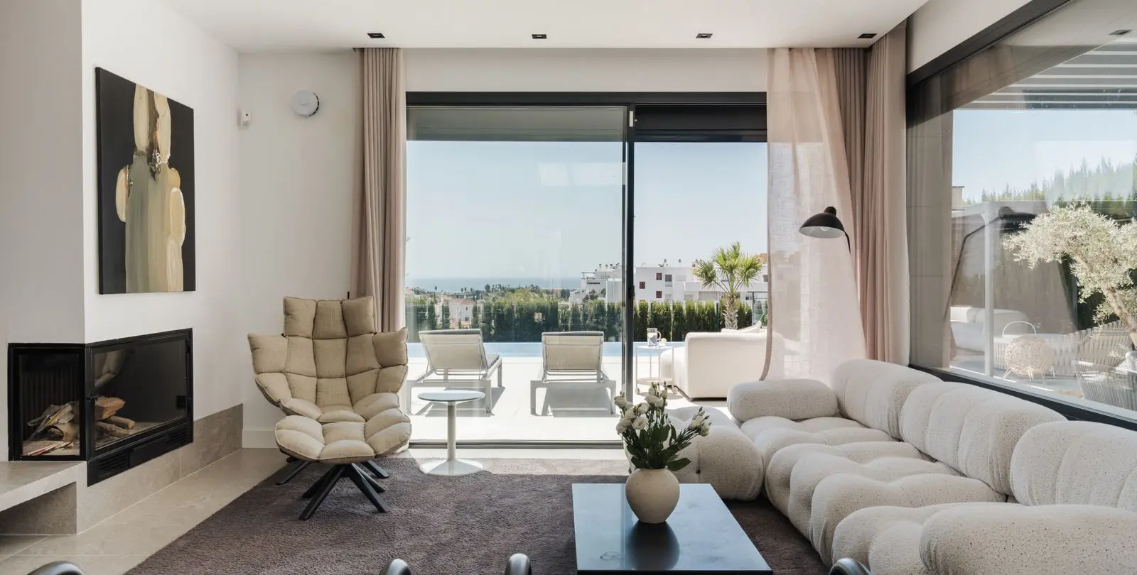 Venta de villa independiente en Estepona 1