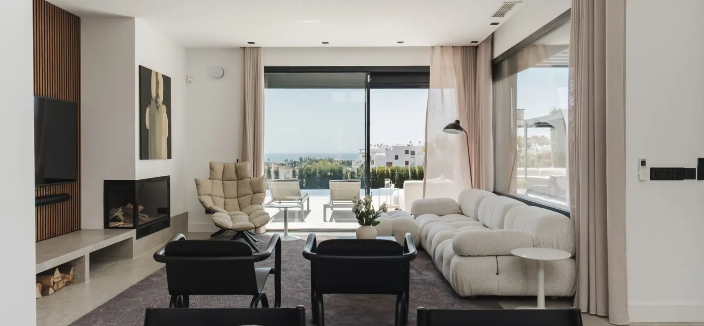 Venta de villa independiente en Estepona 3