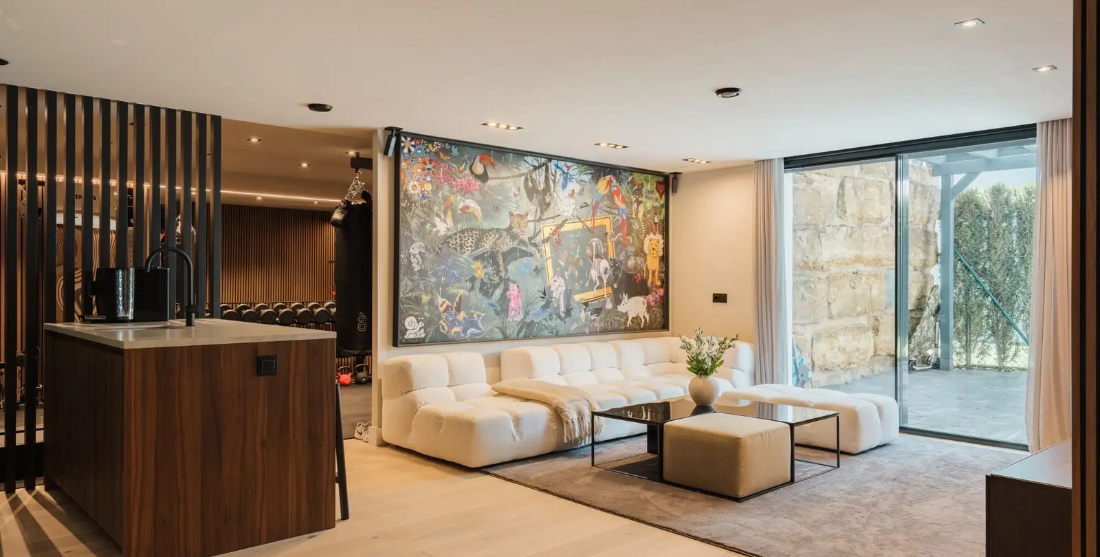 Venta de villa independiente en Estepona 25