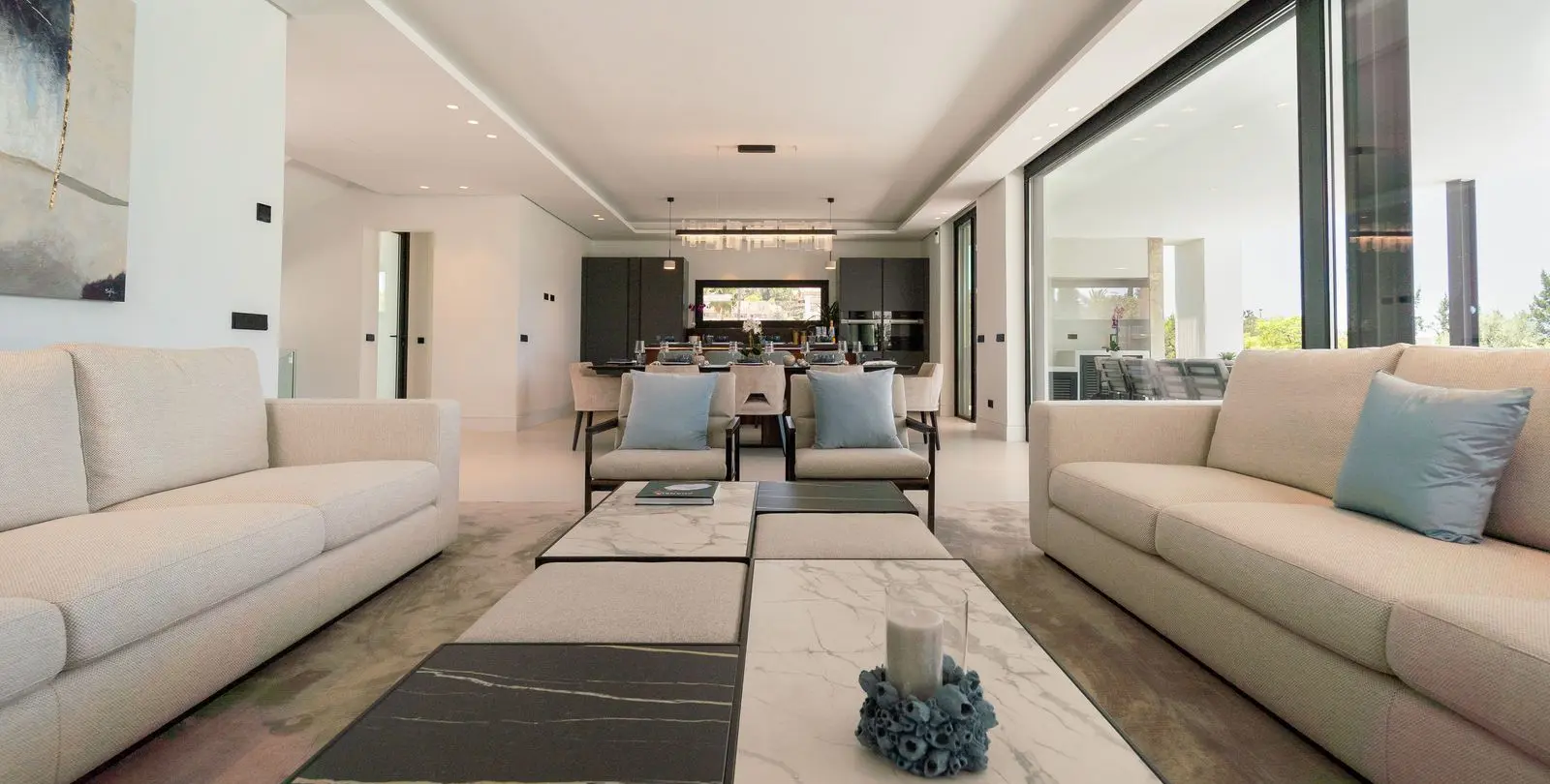Venta de villa independiente en Nueva Andalucía 5