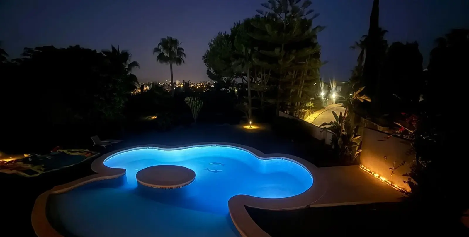 Venta de villa independiente en Estepona 27