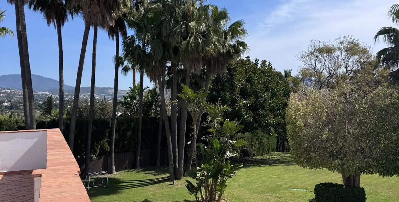 Venta de villa independiente en Estepona 33