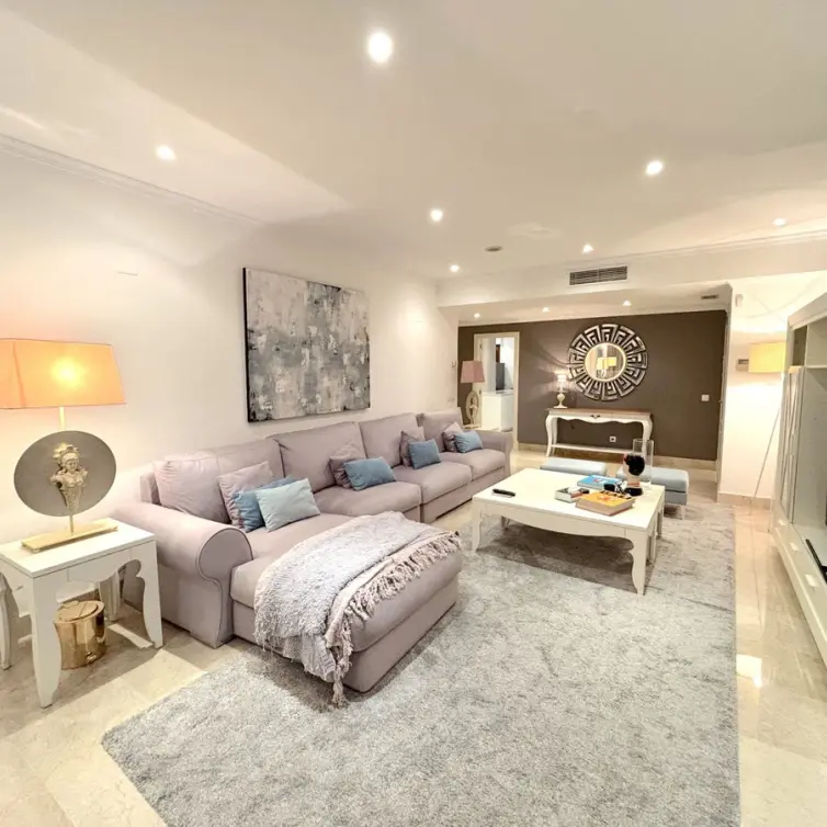 Long-term rent of ground floor apartment in The Golden Mile