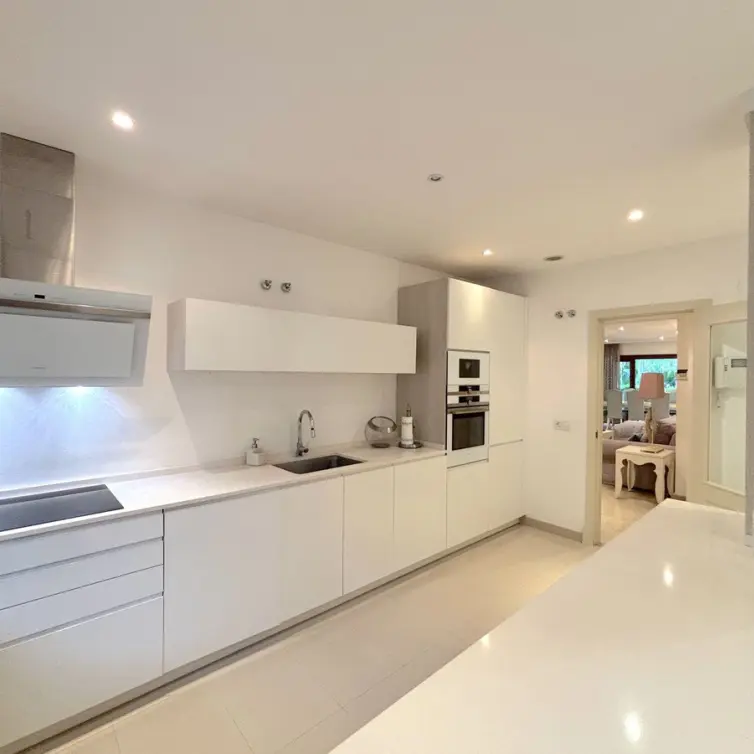 Long-term rent of ground floor apartment in The Golden Mile