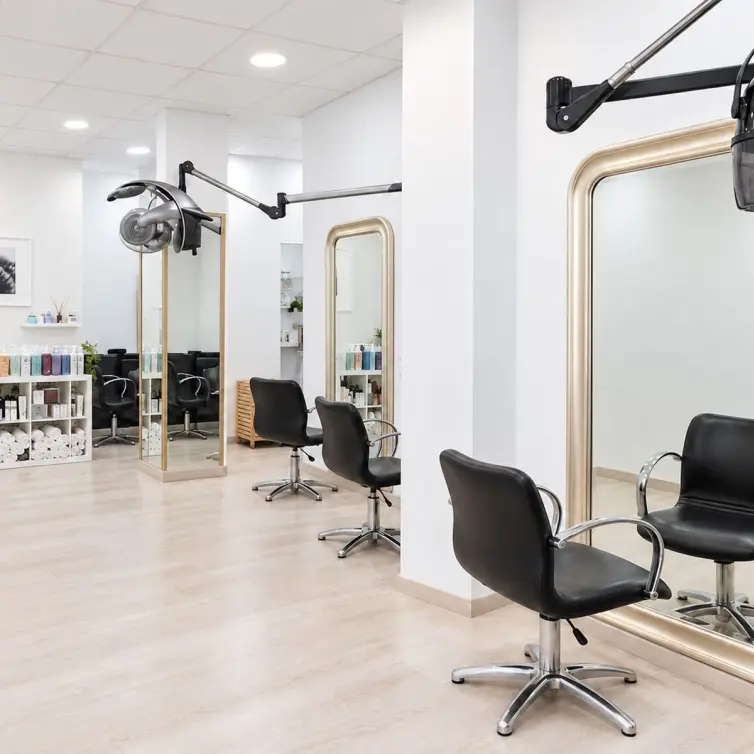 Venta de local comercial en San Pedro de Alcántara