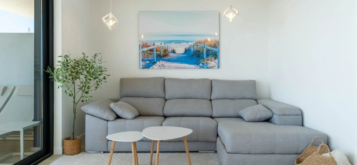 Venta de apartamento en planta media en Fuengirola 1