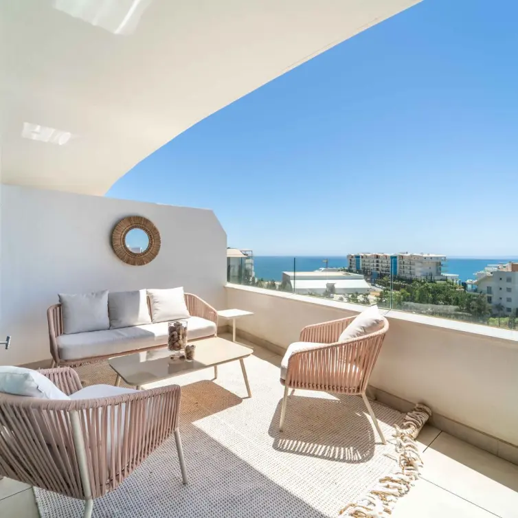 Venta de apartamento en planta media en Fuengirola