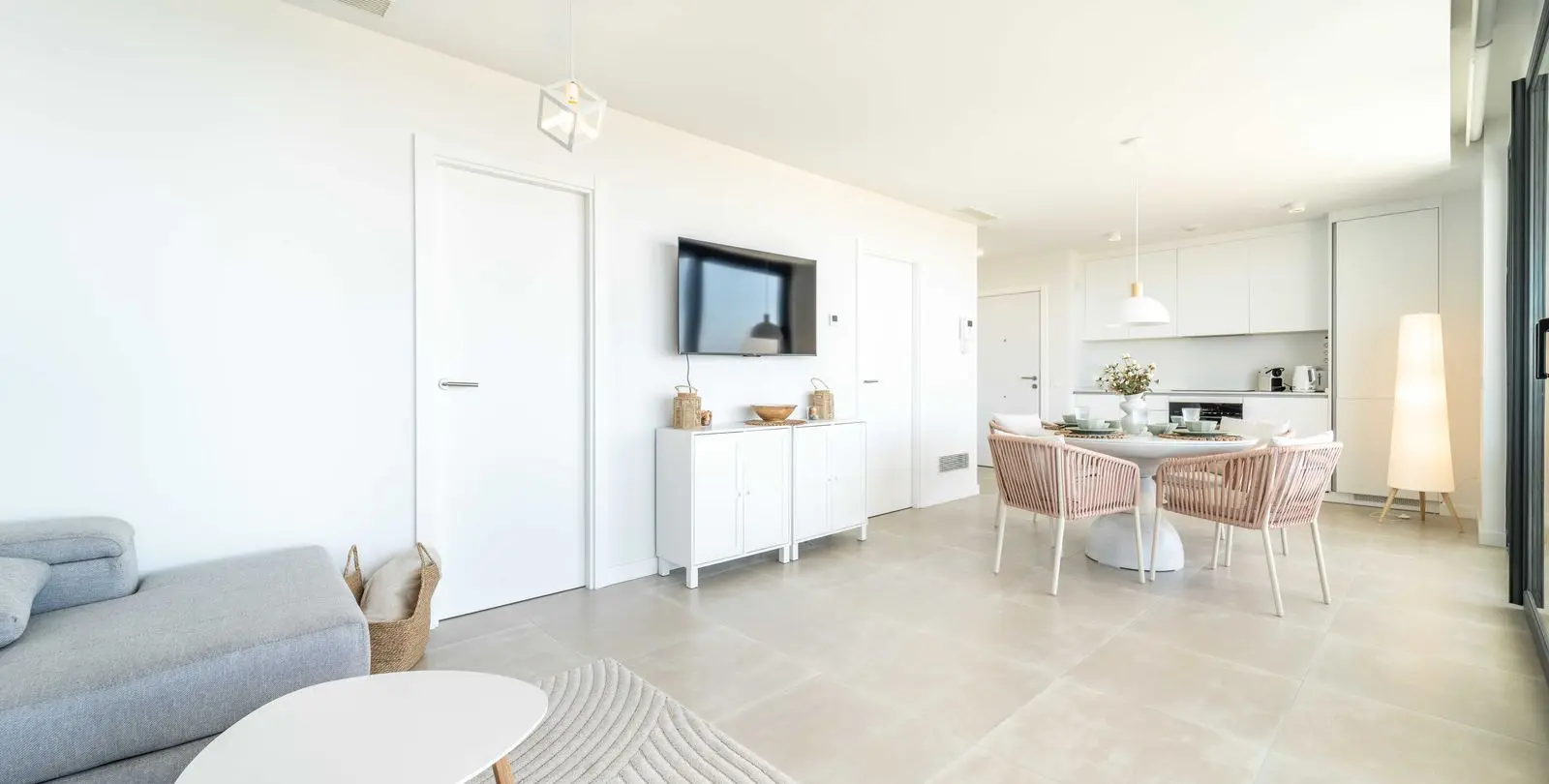 Venta de apartamento en planta media en Fuengirola 12