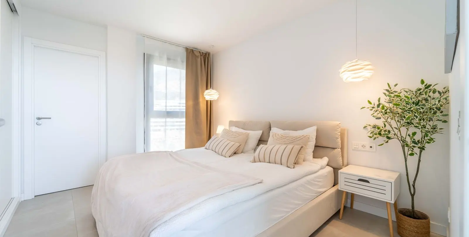 Venta de apartamento en planta media en Fuengirola 14