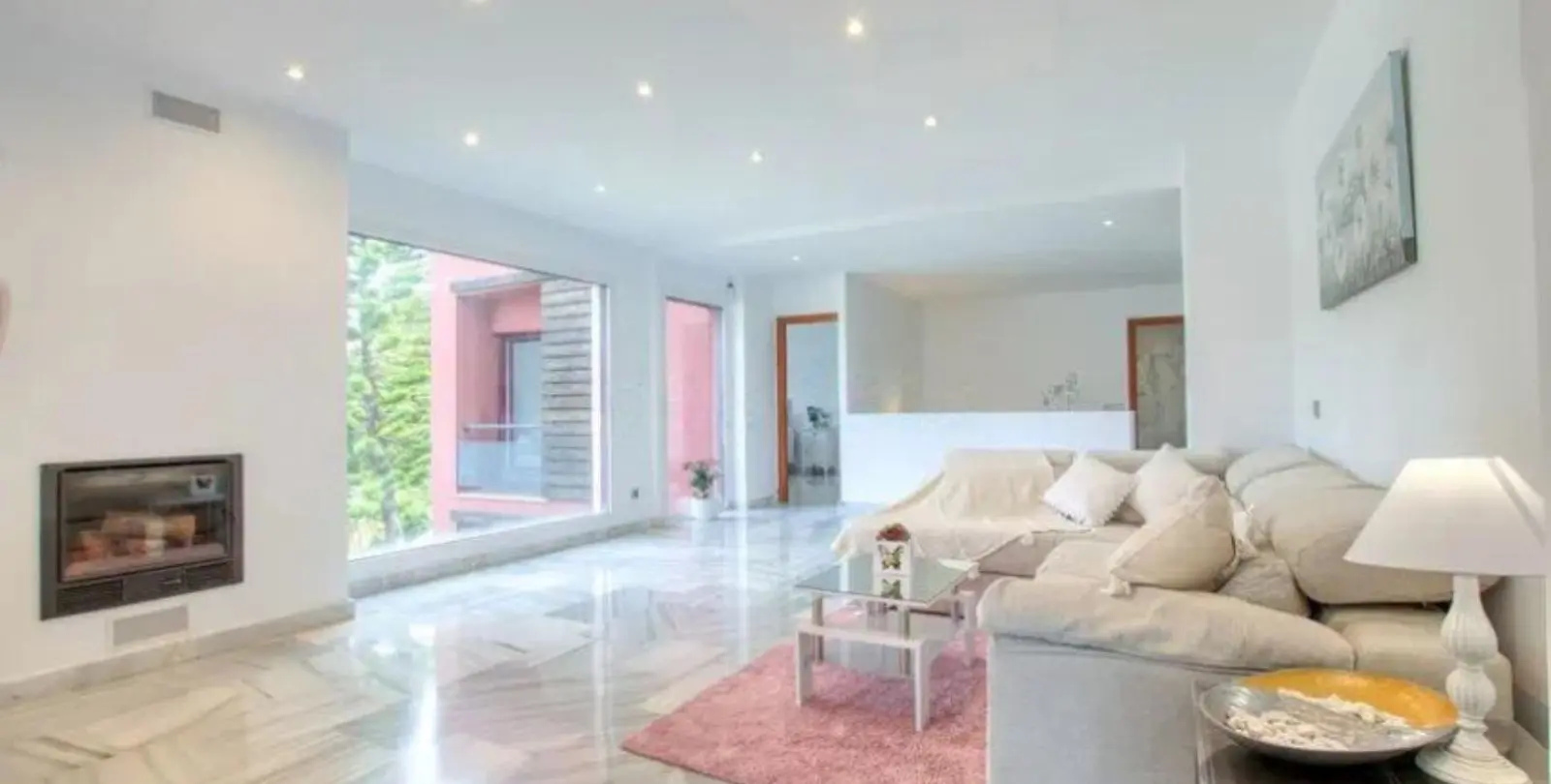 Venta de villa independiente en Estepona 3