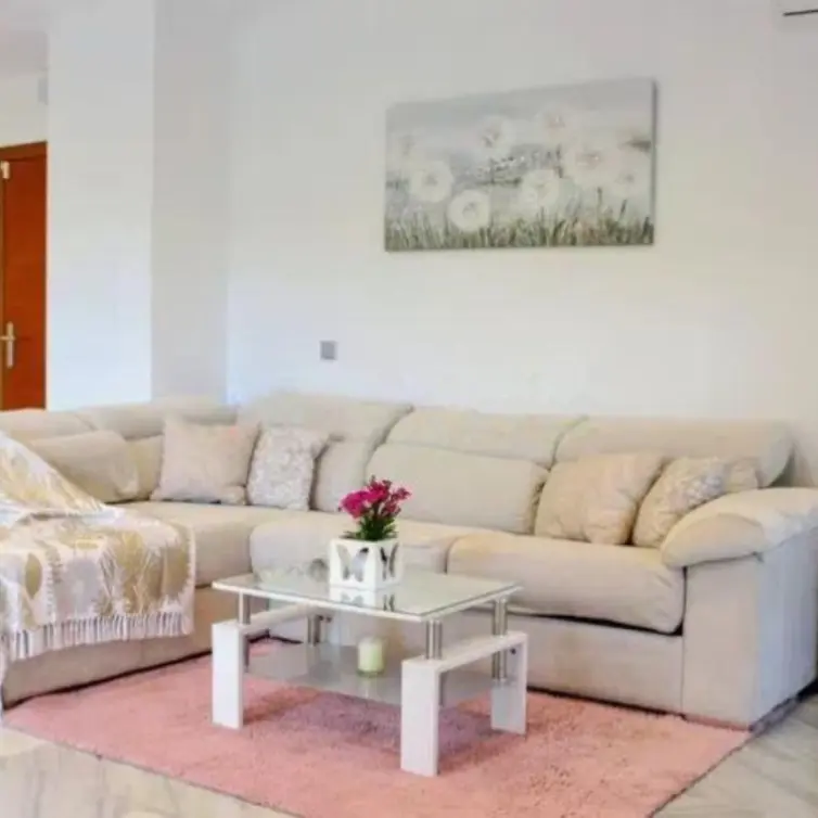Venta de villa independiente en Estepona