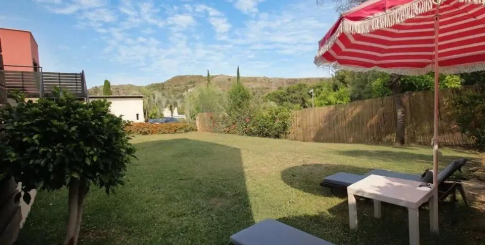 Venta de villa independiente en Estepona 18