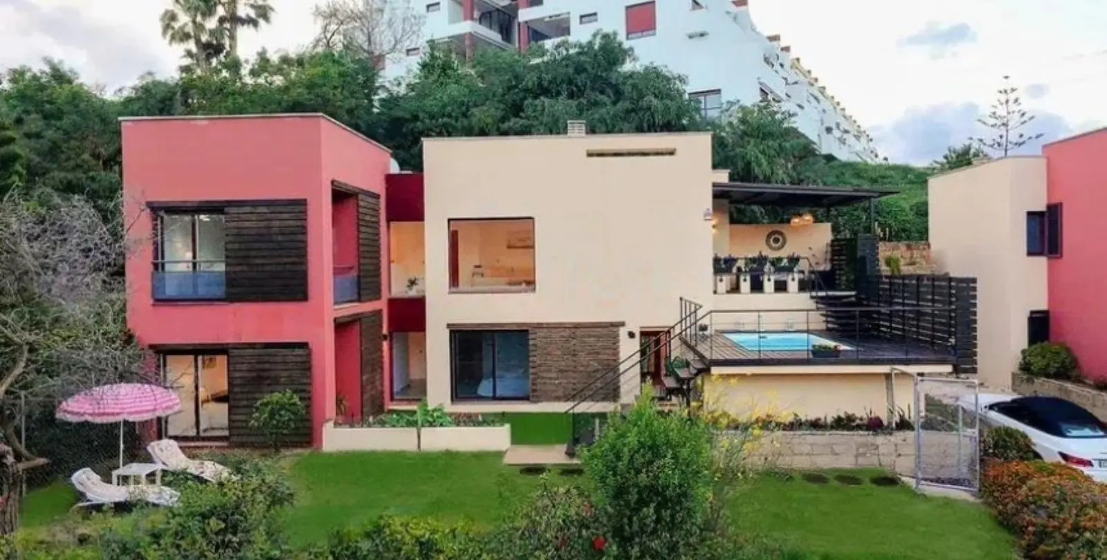 Venta de villa independiente en Estepona 23