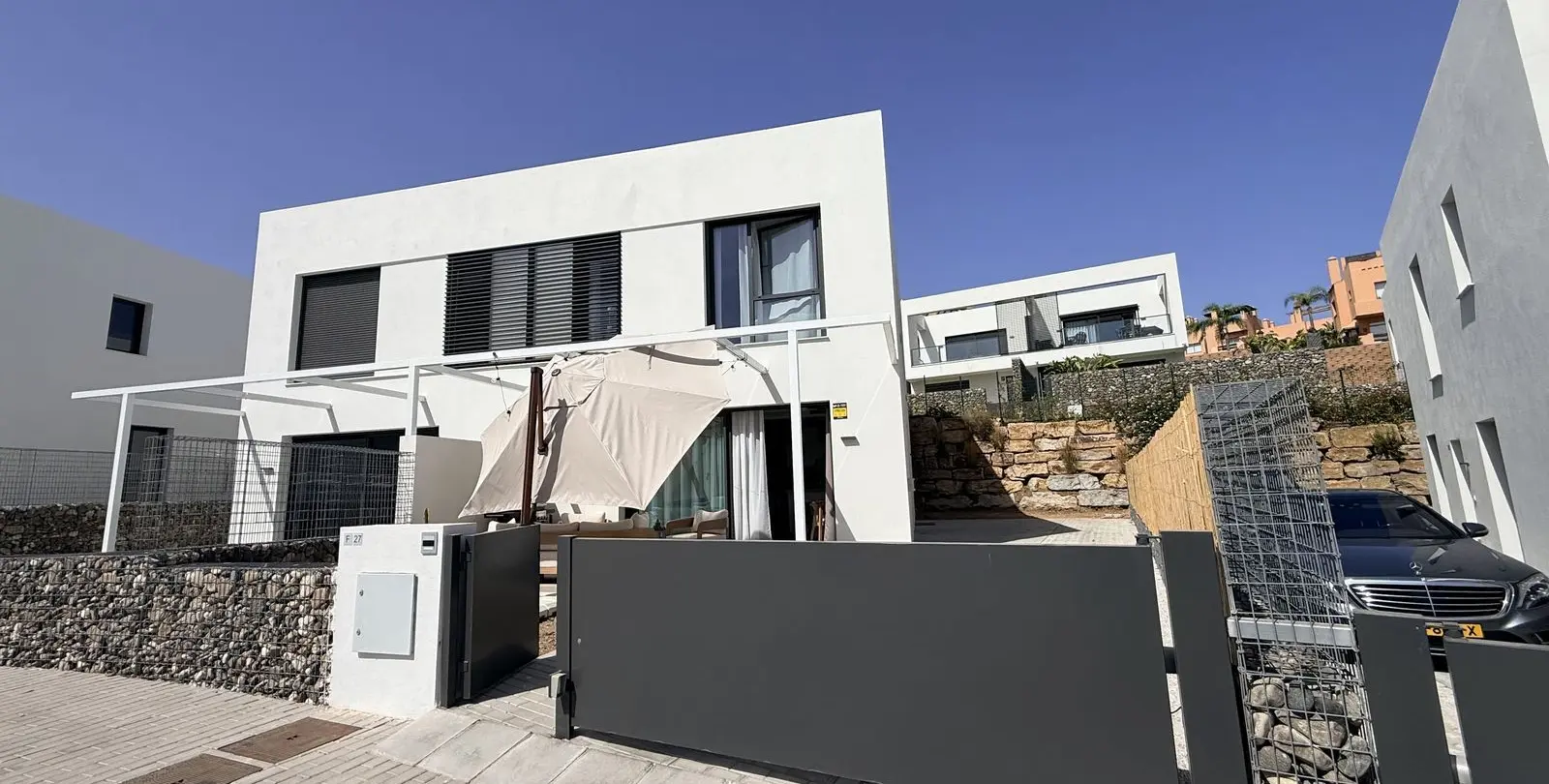 Venta de casa pareada en Riviera del Sol 1