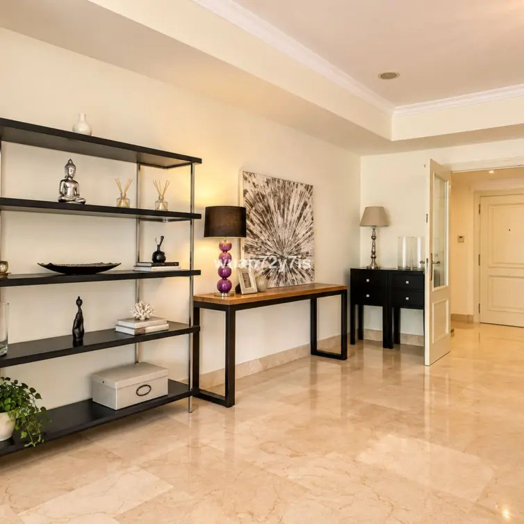 Venta de apartamento en planta baja en The Golden Mile
