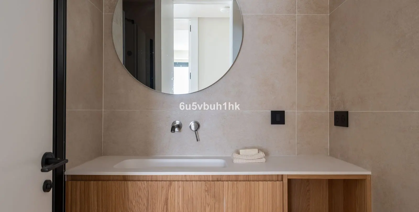 Venta de apartamento en planta media en Malaga - Carretera de Cadiz 11