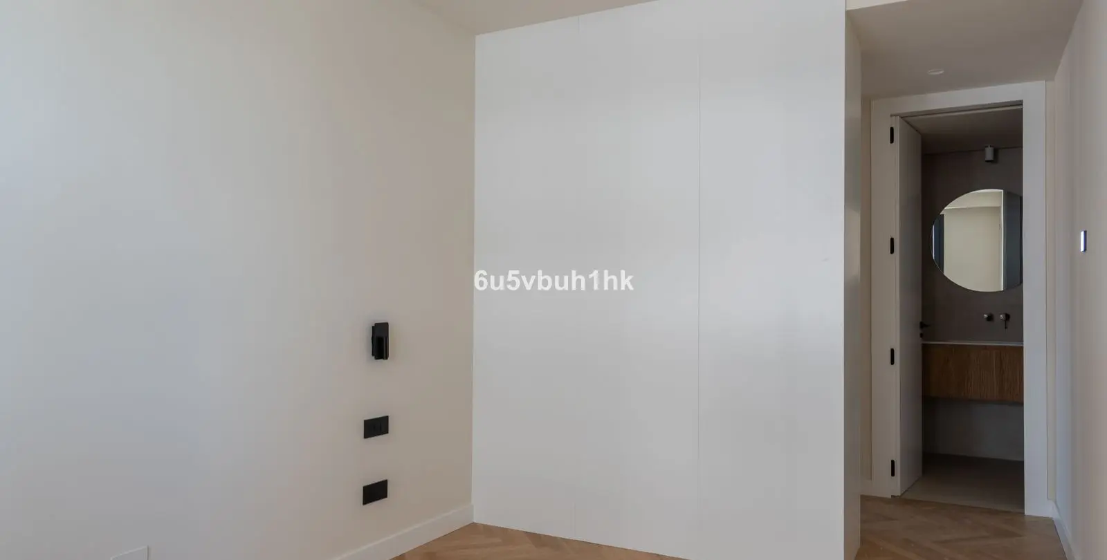 Venta de apartamento en planta media en Malaga - Carretera de Cadiz 13
