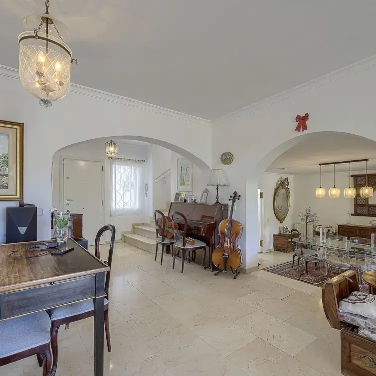 Venta de villa independiente en Marbella