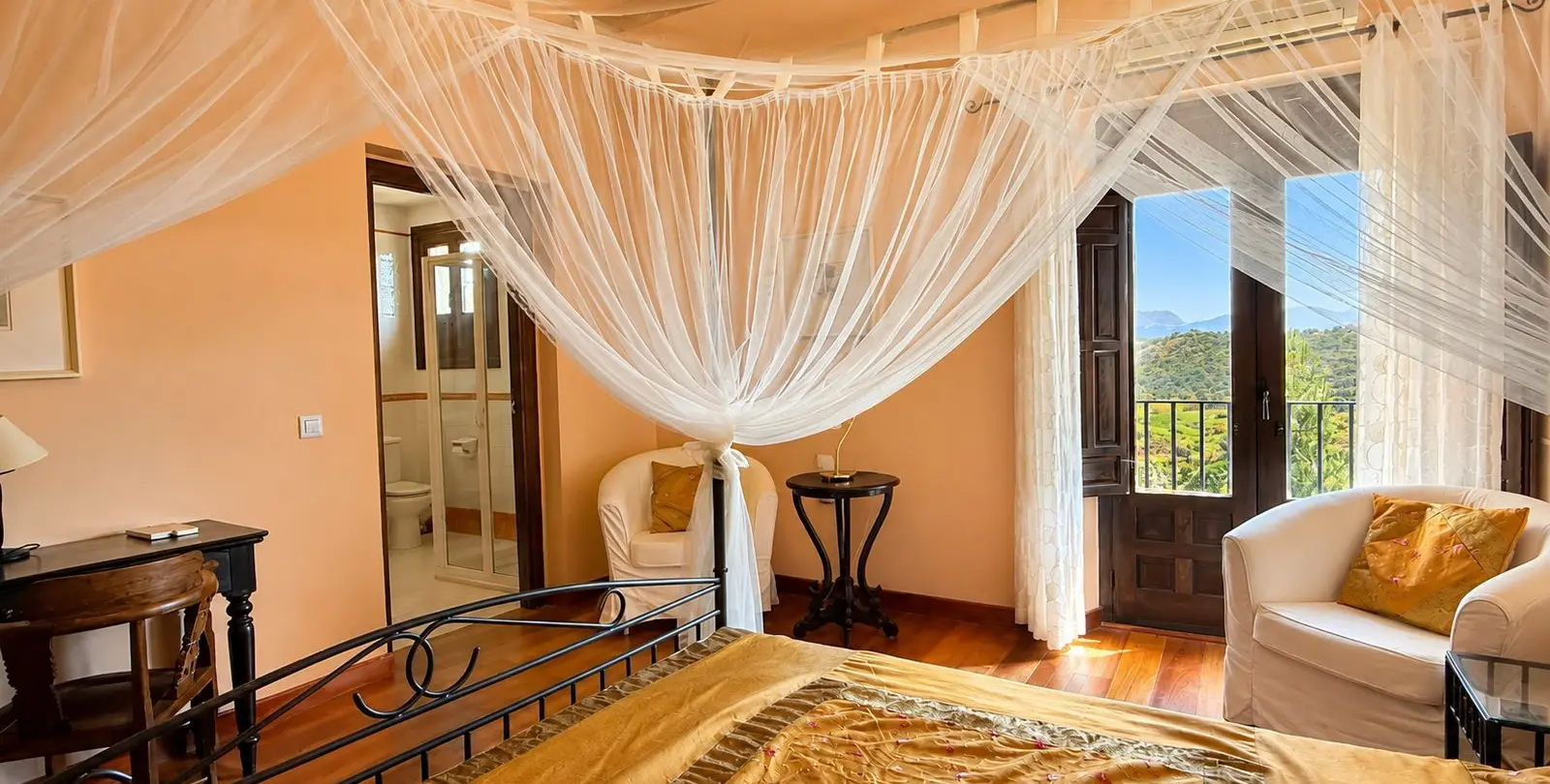 Venta de finca - cortijo en Almogía 16