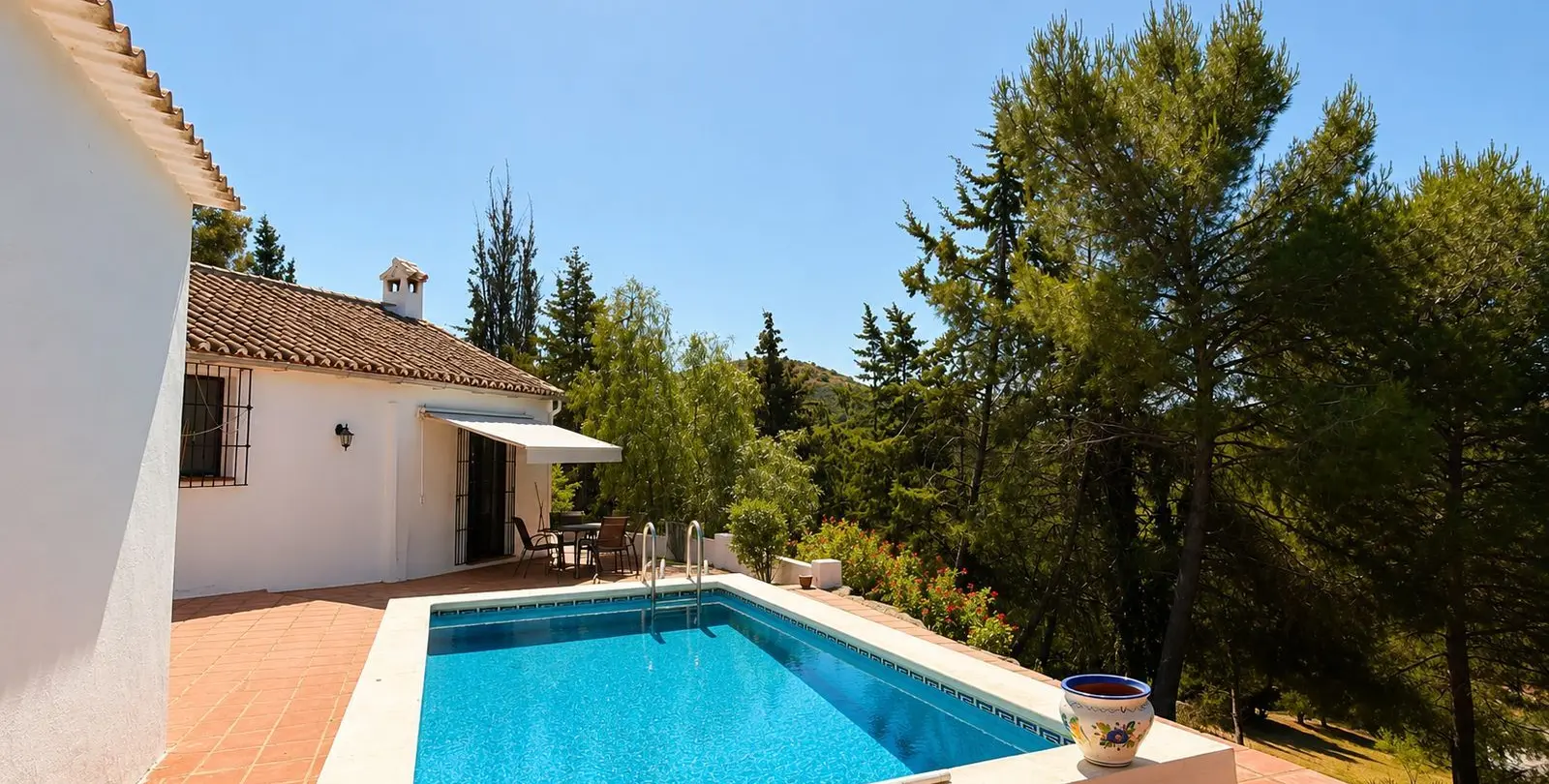 Venta de finca - cortijo en Almogía 28