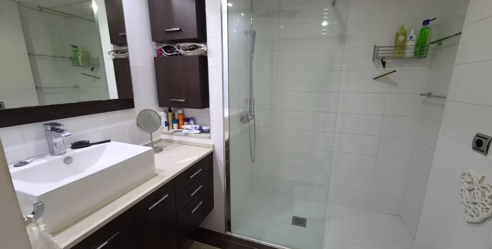 Sale of middle floor apartment in Estepona 13