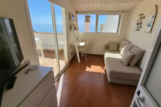 Image 14 thumb