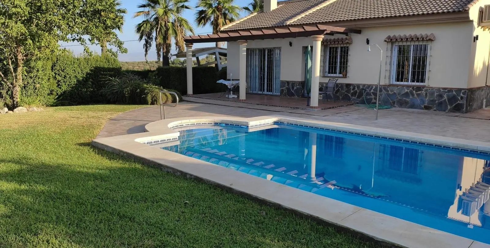 Sale of finca - cortijo in Alhaurín el Grande 1