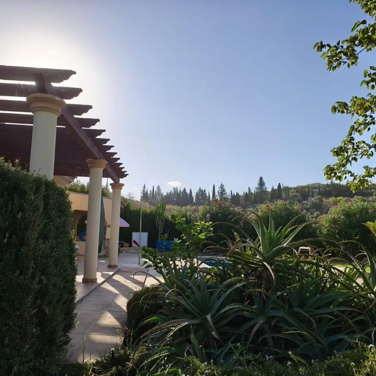 Sale of finca - cortijo in Alhaurín el Grande