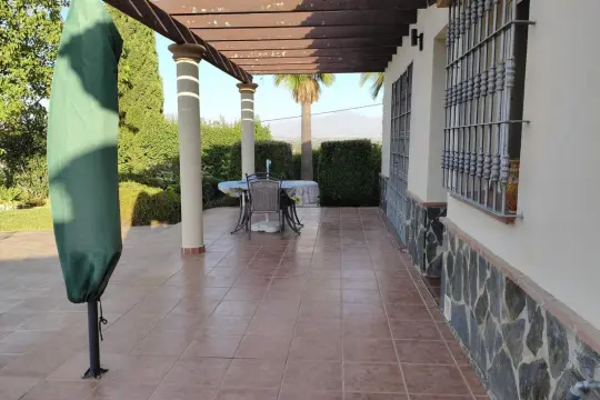 Image 8 thumb