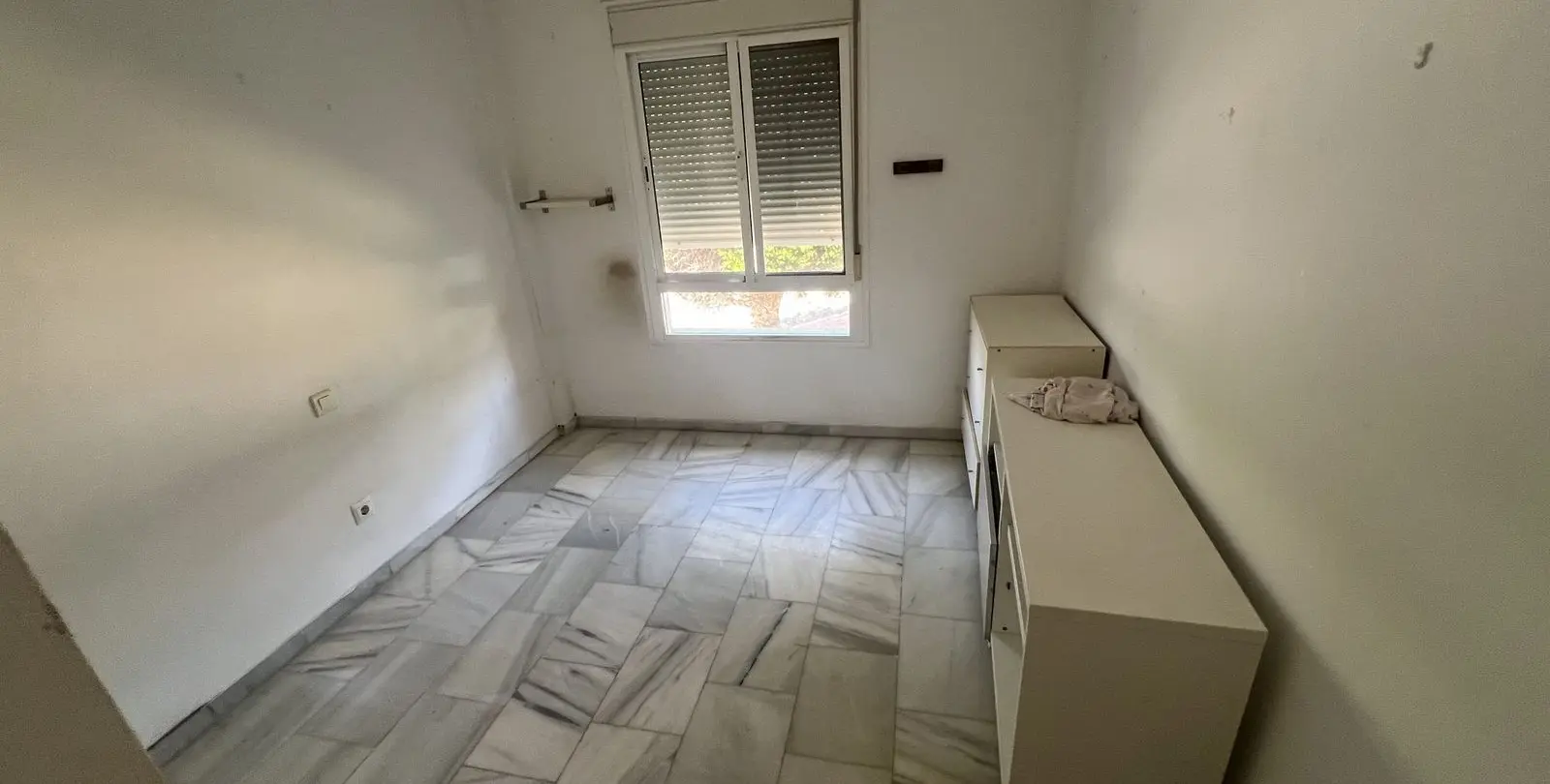 Продажа апартаментов на первом этаже в Estepona 7