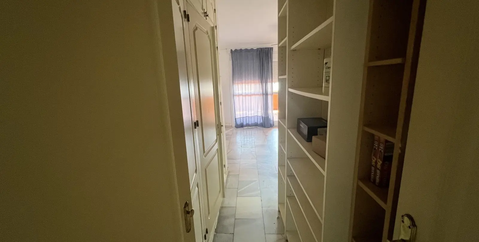 Продажа апартаментов на первом этаже в Estepona 9