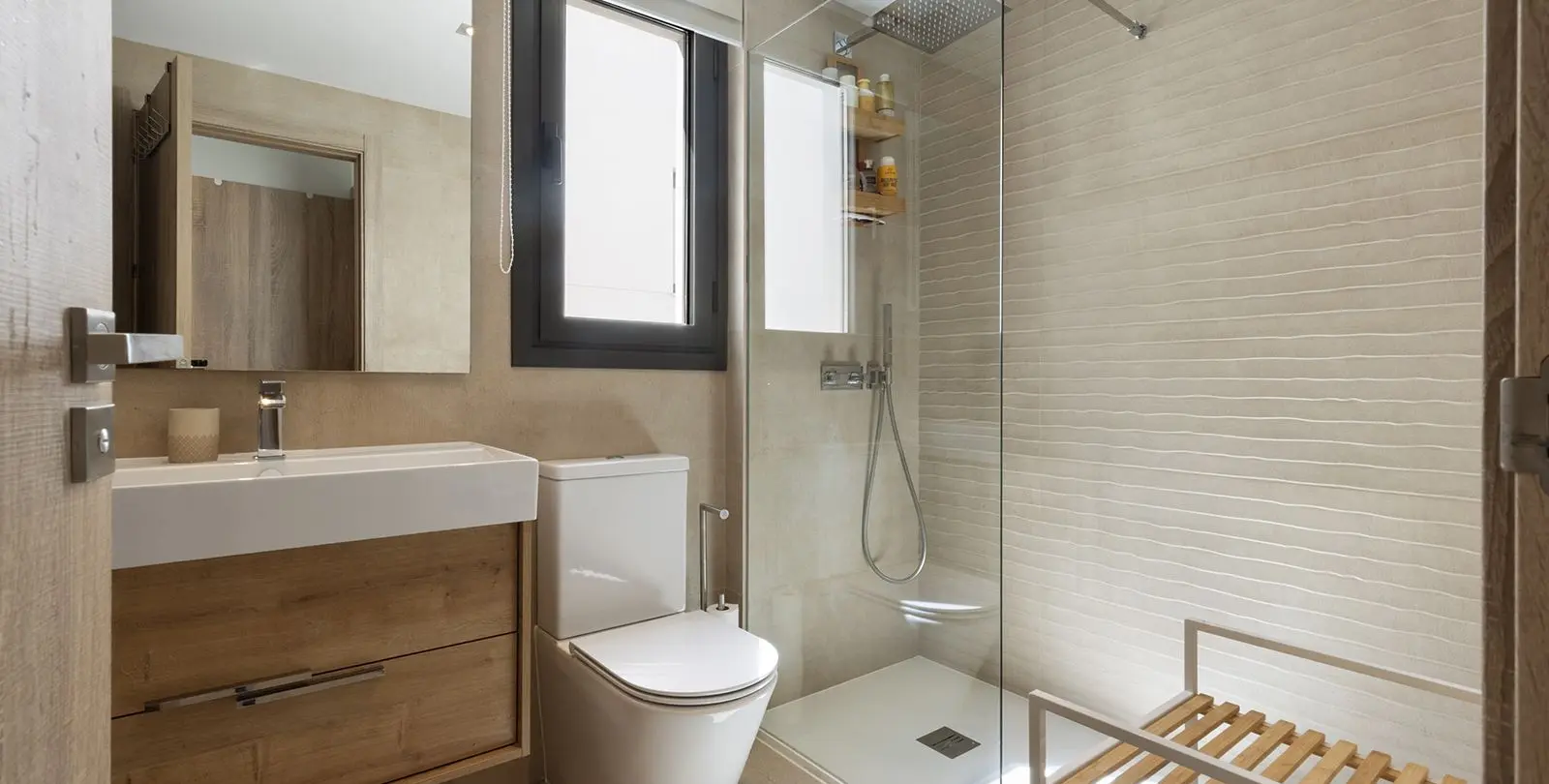 Venta de apartamento en planta media en Casares Playa 29