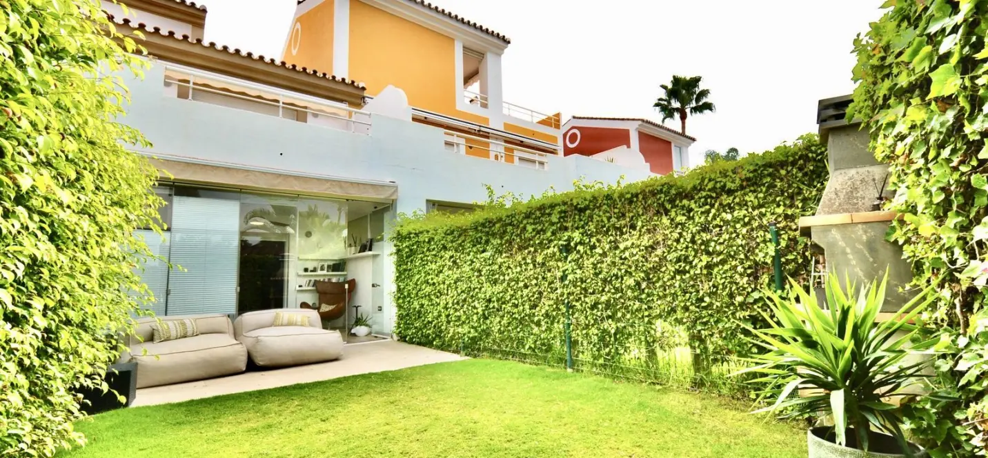 Venta de apartamento en planta baja en El Paraiso 0
