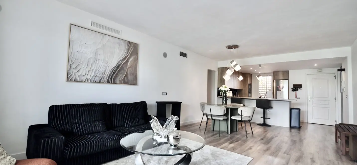 Venta de apartamento en planta baja en El Paraiso 1
