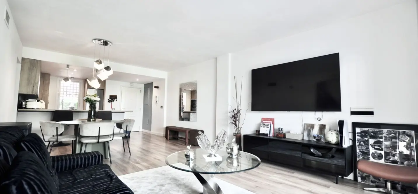 Venta de apartamento en planta baja en El Paraiso 2