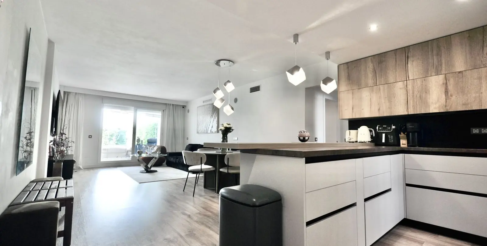 Продажа апартаментов на первом этаже в El Paraiso 6